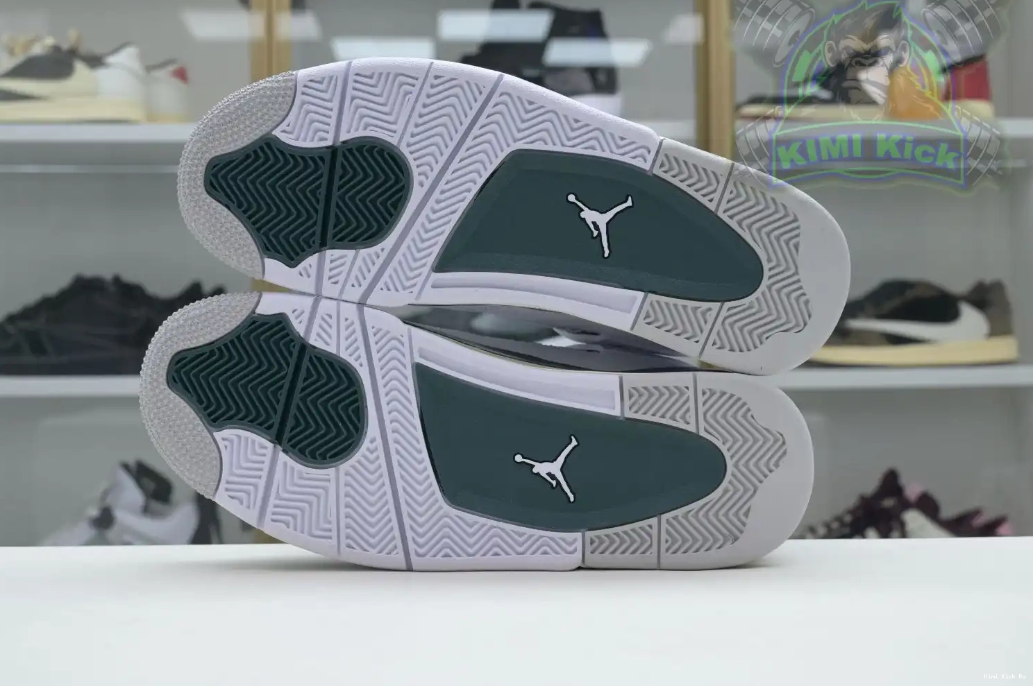 Jordan Green Oxidized Kimikick Air 4 0821